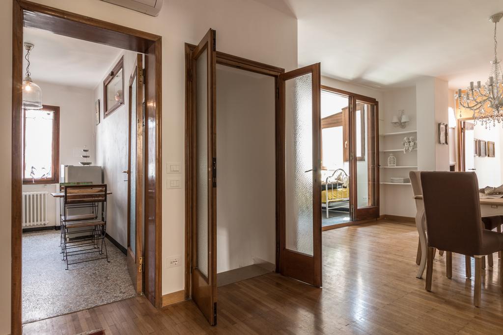 Casa Dell'Artista Apartment เวนิส ภายนอก รูปภาพ