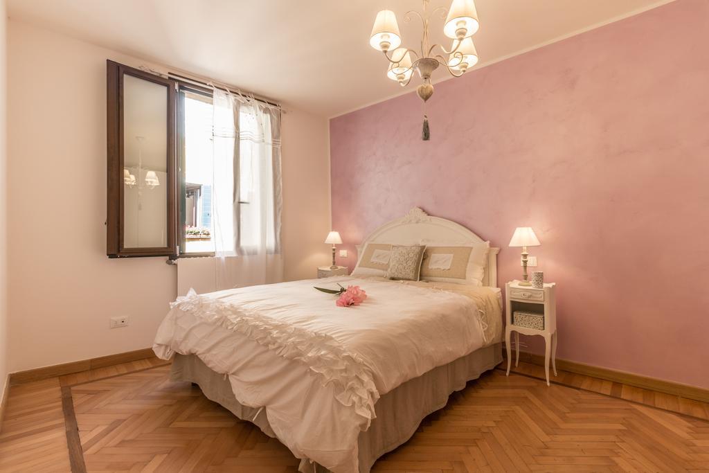 Casa Dell'Artista Apartment เวนิส ภายนอก รูปภาพ